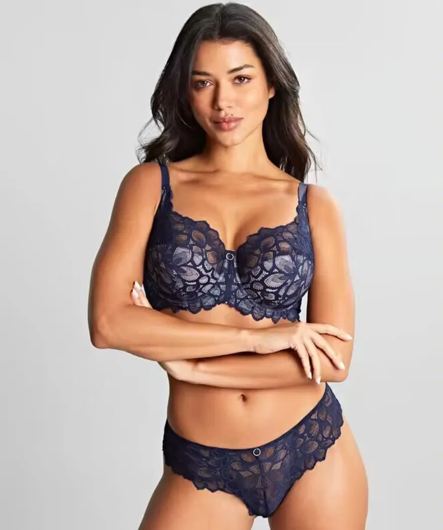 Triumph - (4 kosi) Modrček s polno košarico in vezeno čipko